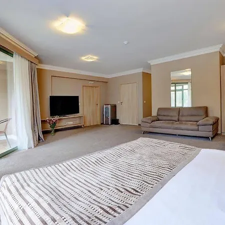 Romance Splendid And 4* Varna