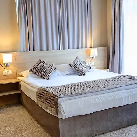Romance Splendid And 4* Varna